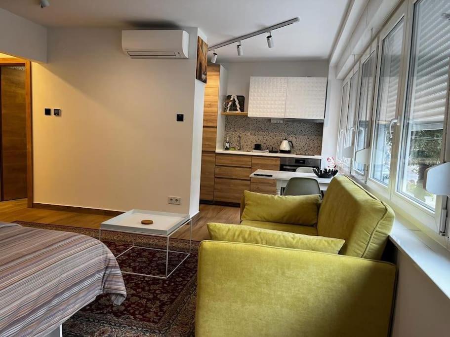 Sten Apartment Zagreb Exteriör bild